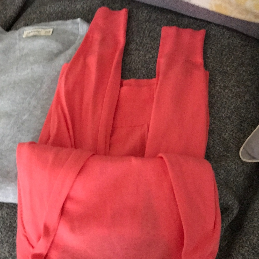 Cardigans (2) - Picture 4 of 4